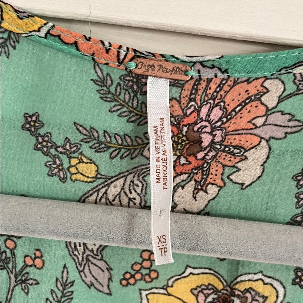Free people - Earthfolk Maxi Dress- Green Floral - Picture 10 of 14